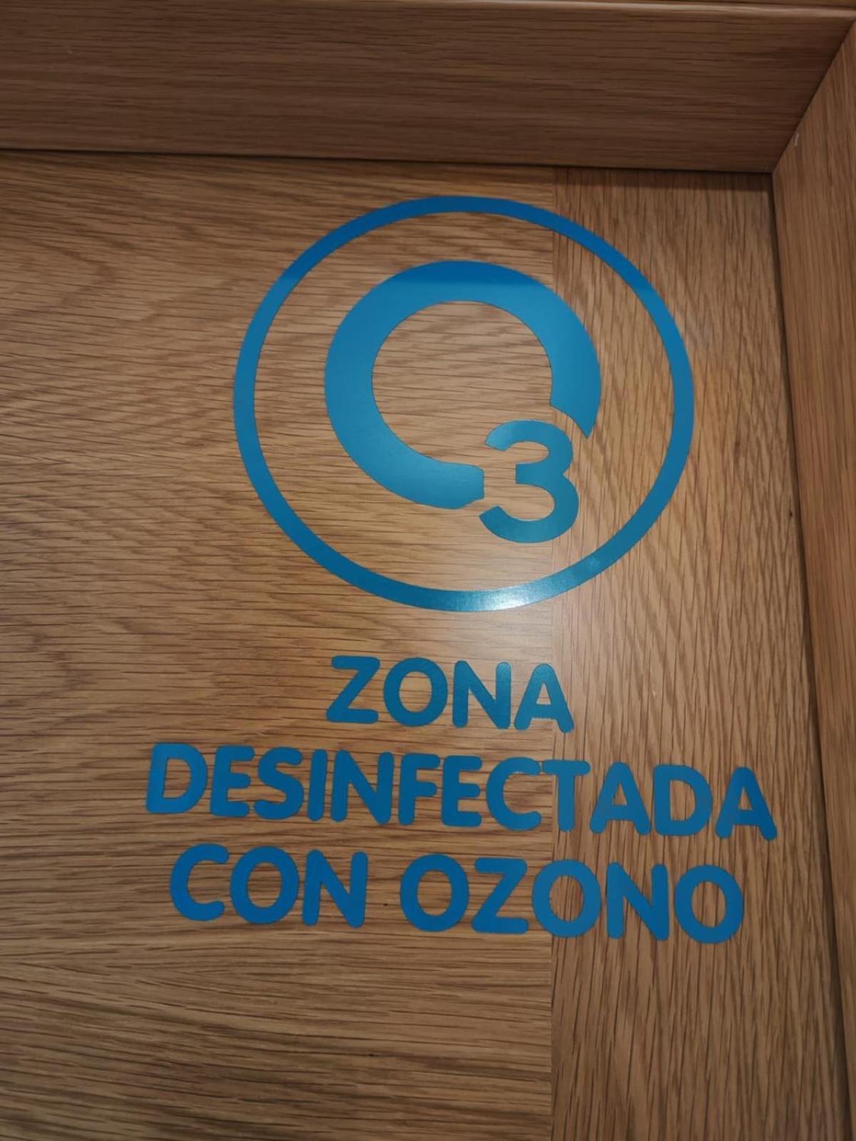 Hostal Rioja Condestable โลโกรโญ ภายนอก รูปภาพ