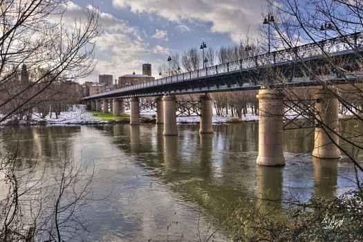 Hostal Rioja Condestable โลโกรโญ ภายนอก รูปภาพ
